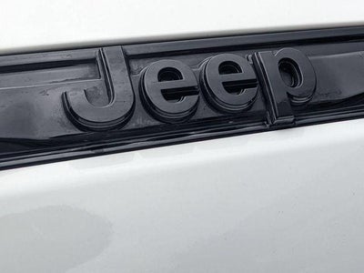 2025 Jeep Grand Cherokee Laredo X 4x4