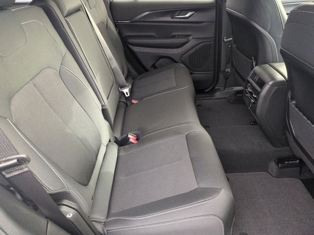 2026 Jeep Grand Cherokee GRAND CHEROKEE LAREDO X 4X4