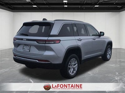 2026 Jeep Grand Cherokee GRAND CHEROKEE LAREDO X 4X4
