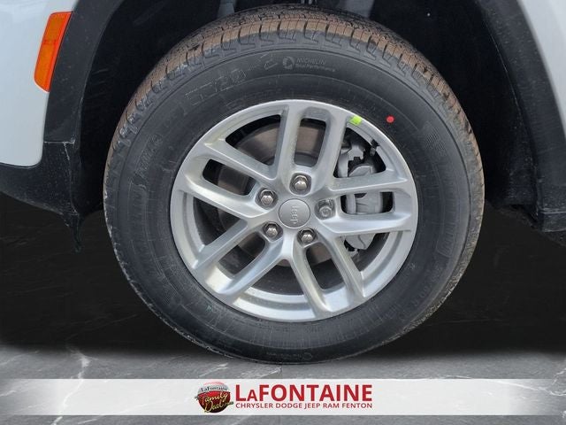 2026 Jeep Grand Cherokee GRAND CHEROKEE LAREDO X 4X4