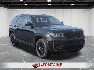 2026 Jeep Grand Cherokee GRAND CHEROKEE LAREDO ALTITUDE 4X4