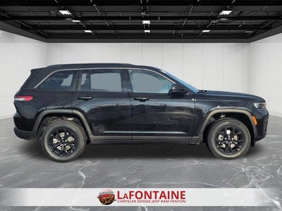 2026 Jeep Grand Cherokee GRAND CHEROKEE LAREDO ALTITUDE 4X4