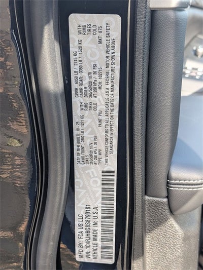 2025 Jeep Grand Cherokee GRAND CHEROKEE LIMITED 4X4