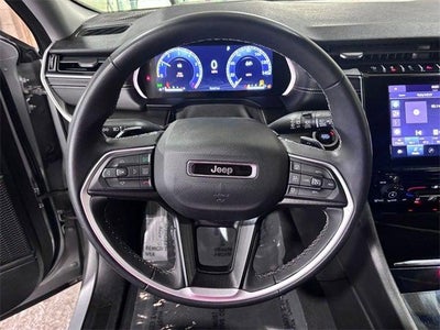 2023 Jeep Grand Cherokee L Laredo 4x4