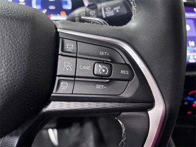 2023 Jeep Grand Cherokee L Laredo 4x4