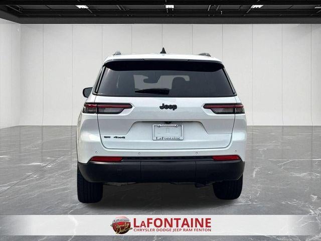 2023 Jeep Grand Cherokee L Altitude 4x4