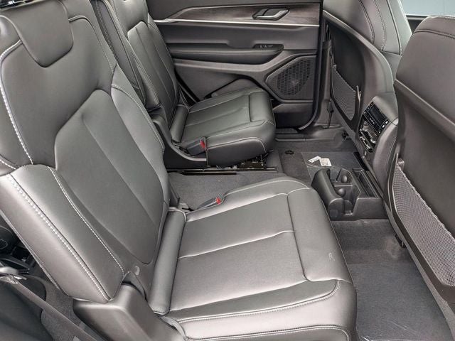 2025 Jeep Grand Cherokee L GRAND CHEROKEE L LIMITED 4X4