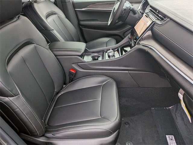 2025 Jeep Grand Cherokee L GRAND CHEROKEE L LIMITED 4X4