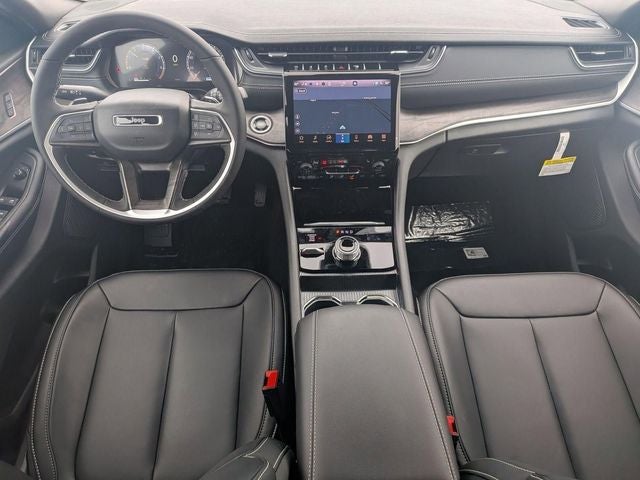2025 Jeep Grand Cherokee L GRAND CHEROKEE L LIMITED 4X4