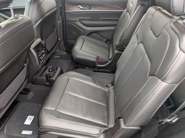 2025 Jeep Grand Cherokee L GRAND CHEROKEE L LIMITED 4X4