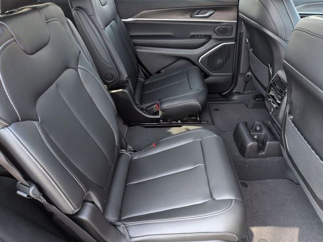 2026 Jeep Grand Cherokee L GRAND CHEROKEE L LIMITED 4X4