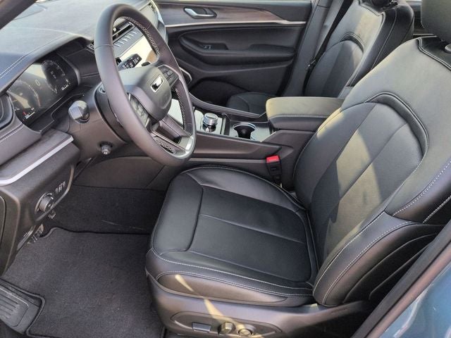 2026 Jeep Grand Cherokee GRAND CHEROKEE L LIMITED RESERVE 4X4