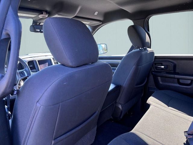 2022 RAM 1500 Classic Warlock Quad Cab 4x4 6'4' Box