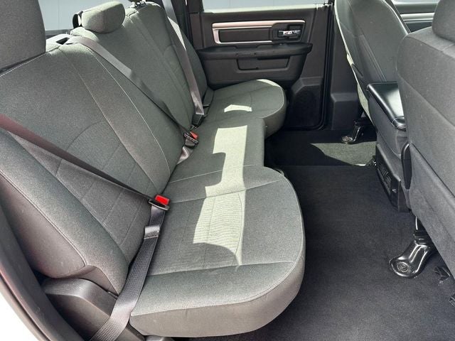 2024 RAM 1500 Classic Warlock Crew Cab 4x4 5'7' Box