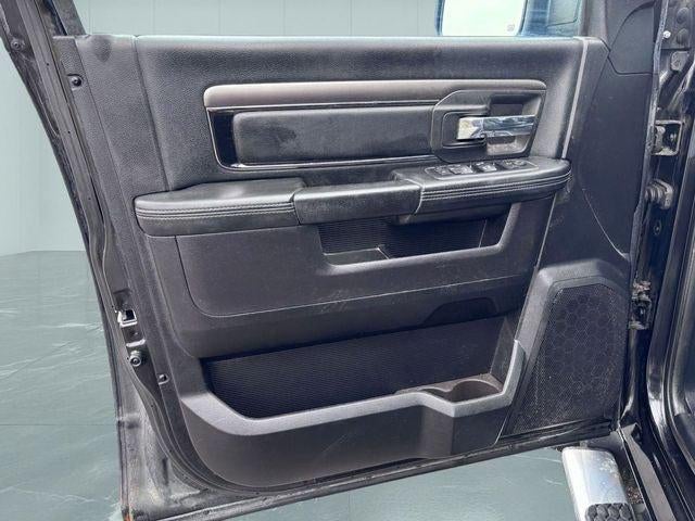 2016 RAM 1500 Sport
