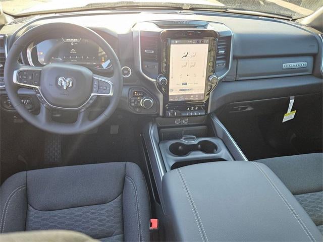 2025 RAM Ram 1500 RAM 1500 BIG HORN CREW CAB 4X4 5'7' BOX