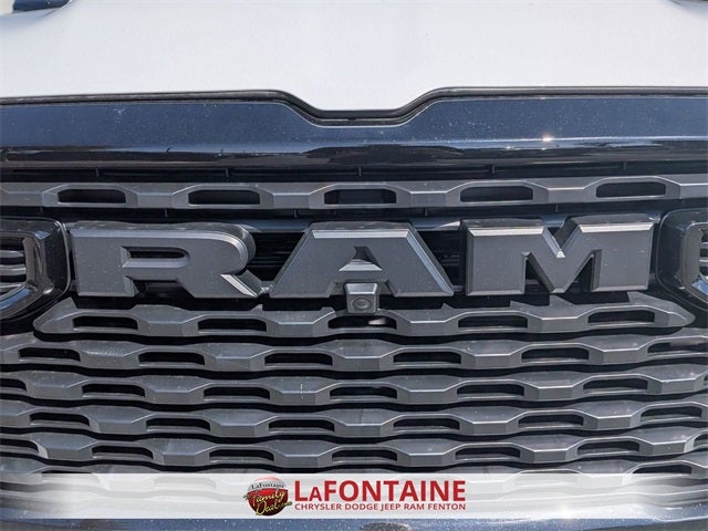 2025 RAM Ram 1500 RAM 1500 BIG HORN CREW CAB 4X4 5'7' BOX