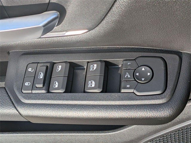 2025 RAM Ram 1500 RAM 1500 BIG HORN CREW CAB 4X4 5'7' BOX