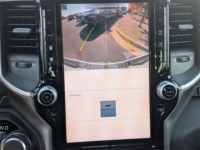 2025 RAM Ram 1500 RAM 1500 BIG HORN CREW CAB 4X4 5'7' BOX