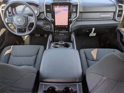 2025 RAM Ram 1500 RAM 1500 BIG HORN CREW CAB 4X4 5'7' BOX