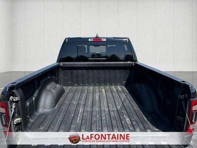 2020 RAM 1500 Big Horn Crew Cab 4x4 5'7' Box