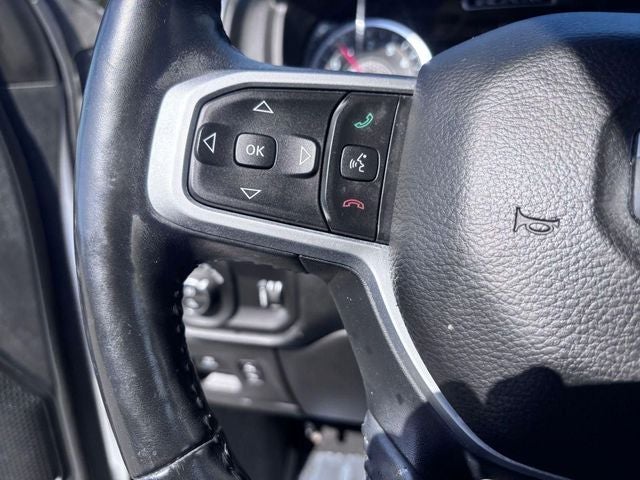 2020 RAM 1500 Big Horn Crew Cab 4x4 5'7' Box