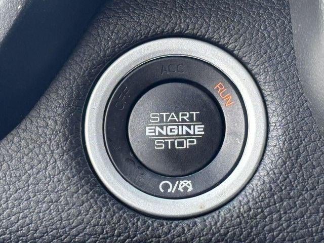 2020 RAM 1500 Big Horn Crew Cab 4x4 5'7' Box