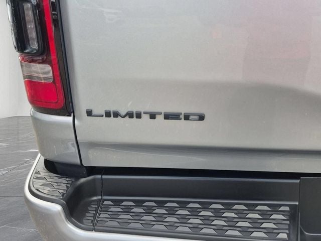 2023 RAM 1500 Limited Crew Cab 4x4 5'7' Box