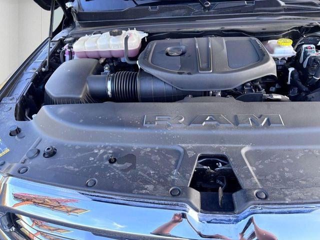 2026 RAM 1500 Laramie Crew Cab 4x4 5'7' Box