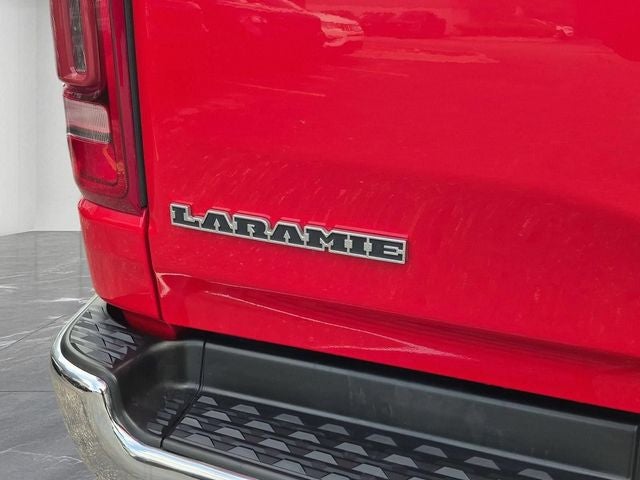 2024 RAM 1500 Laramie Crew Cab 4x4 5'7' Box