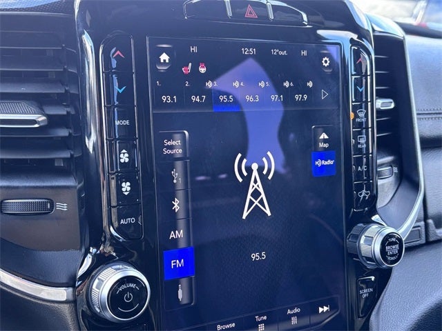 2021 RAM 1500 Laramie Crew Cab 4x4 5'7' Box