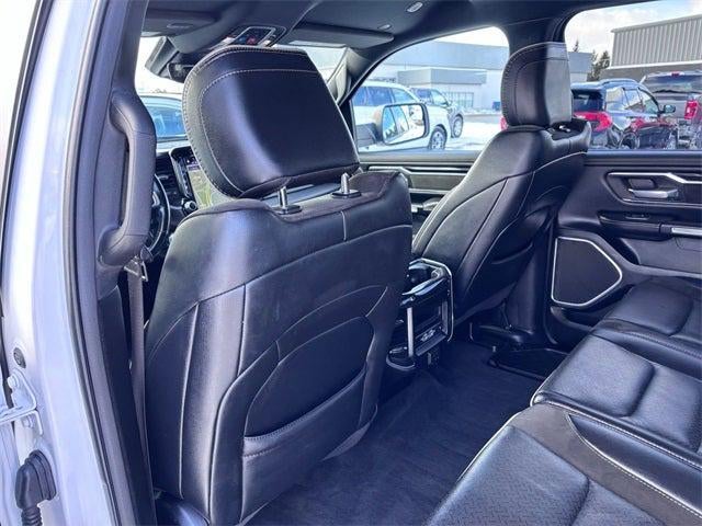 2021 RAM 1500 Laramie Crew Cab 4x4 5'7' Box