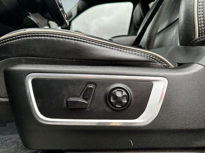 2021 RAM 1500 Laramie Crew Cab 4x4 5'7' Box