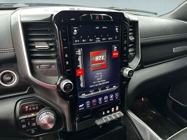 2021 RAM 1500 Laramie Crew Cab 4x4 5'7' Box