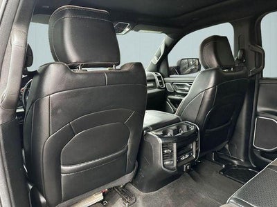 2021 RAM 1500 Laramie Crew Cab 4x4 5'7' Box