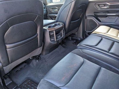 2022 RAM 1500 Laramie Crew Cab 4x4 5'7' Box