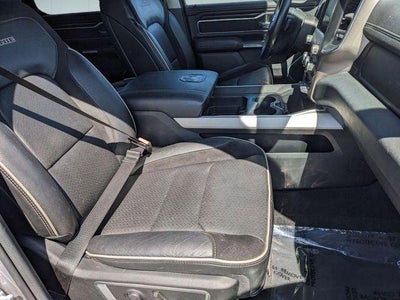 2022 RAM 1500 Laramie Crew Cab 4x4 5'7' Box