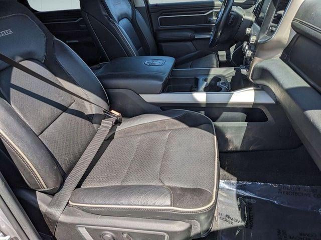 2022 RAM 1500 Laramie Crew Cab 4x4 5'7' Box