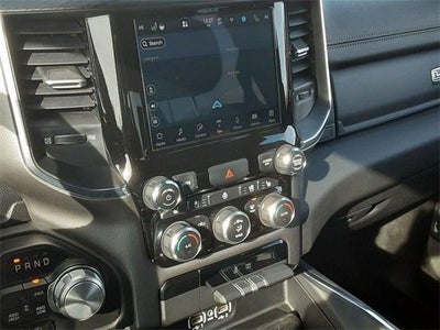 2024 RAM 1500 Laramie Crew Cab 4x4 5'7' Box