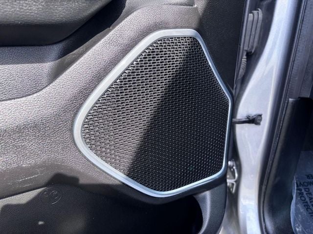 2022 RAM 1500 Laramie Crew Cab 4x4 5'7' Box