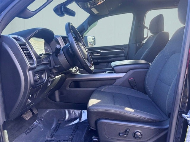 2022 RAM 1500 Big Horn Crew Cab 4x4 6'4' Box