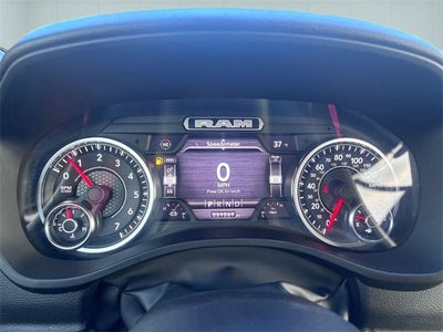 2022 RAM 1500 Big Horn Crew Cab 4x4 6'4' Box