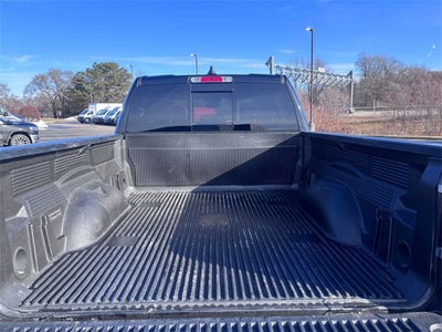 2022 RAM 1500 Big Horn Crew Cab 4x4 6'4' Box