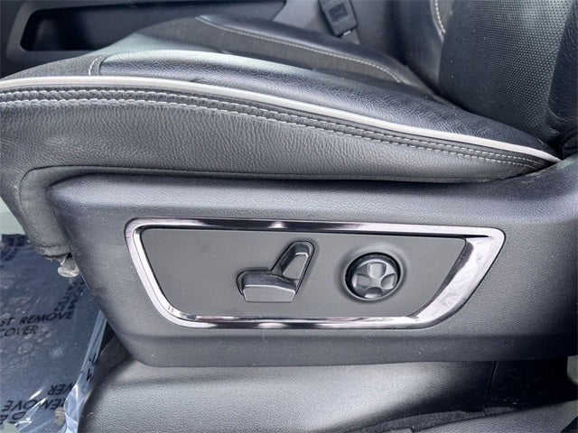 2025 RAM 1500 Limited Crew Cab 4x4 6'4' Box