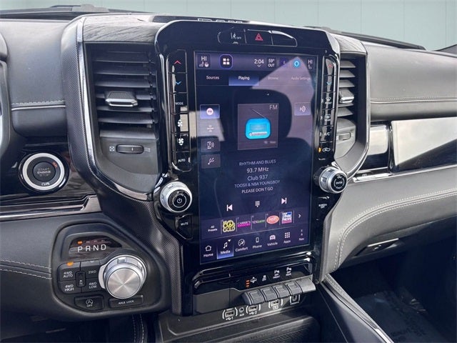 2025 RAM 1500 Limited Crew Cab 4x4 6'4' Box