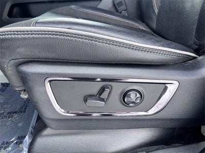 2025 RAM 1500 Limited Crew Cab 4x4 6'4' Box