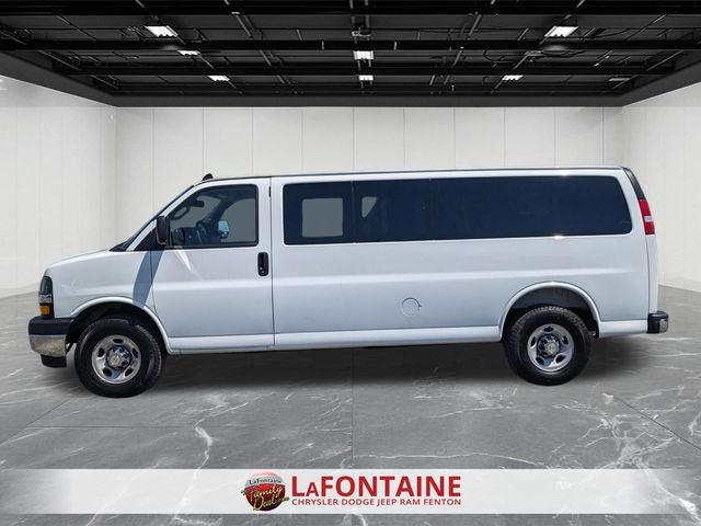 2025 Chevrolet Express Passenger RWD 3500 Extended Wheelbase LT