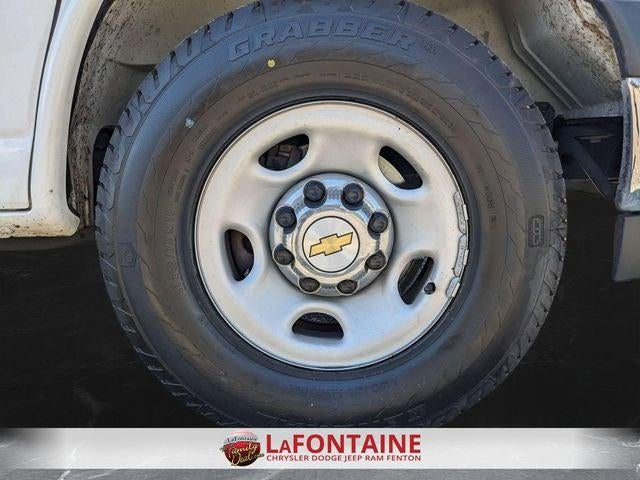 2025 Chevrolet Express Passenger RWD 3500 Extended Wheelbase LT