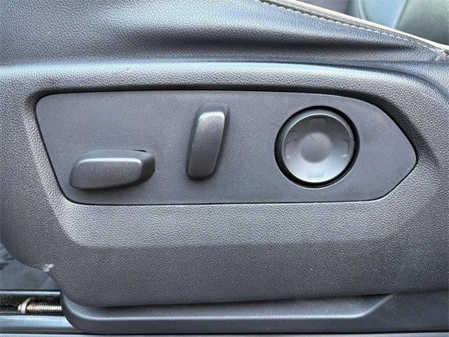 2021 GMC Yukon XL 4WD SLT