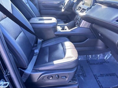 2023 Chevrolet Suburban 4WD RST